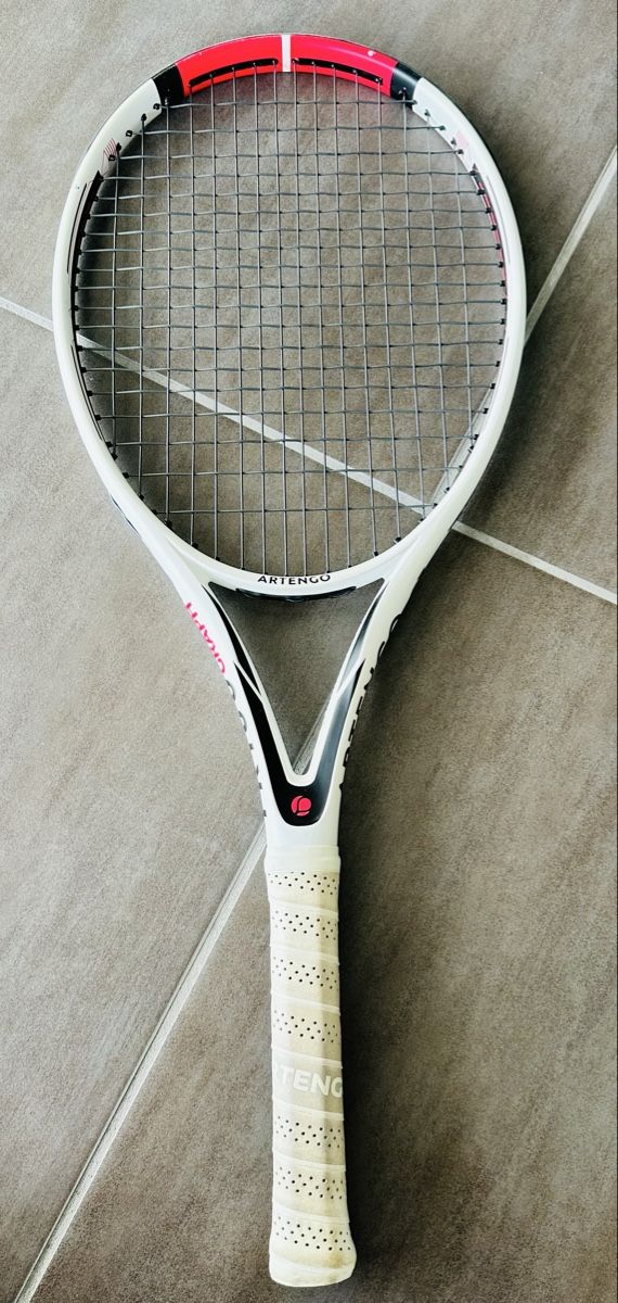 Racchette: Artengo TR160 GRAPH Tennis Racket – Usato da Gattikon venduto da abr_7www