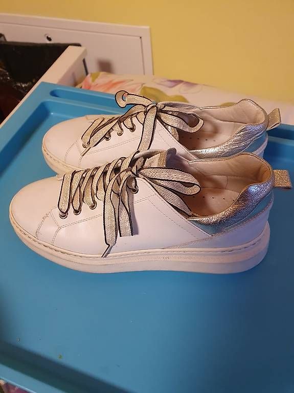 Chaussures femmes: Scarpe  – D'occasion à Biasca par bar_qhz7 1
