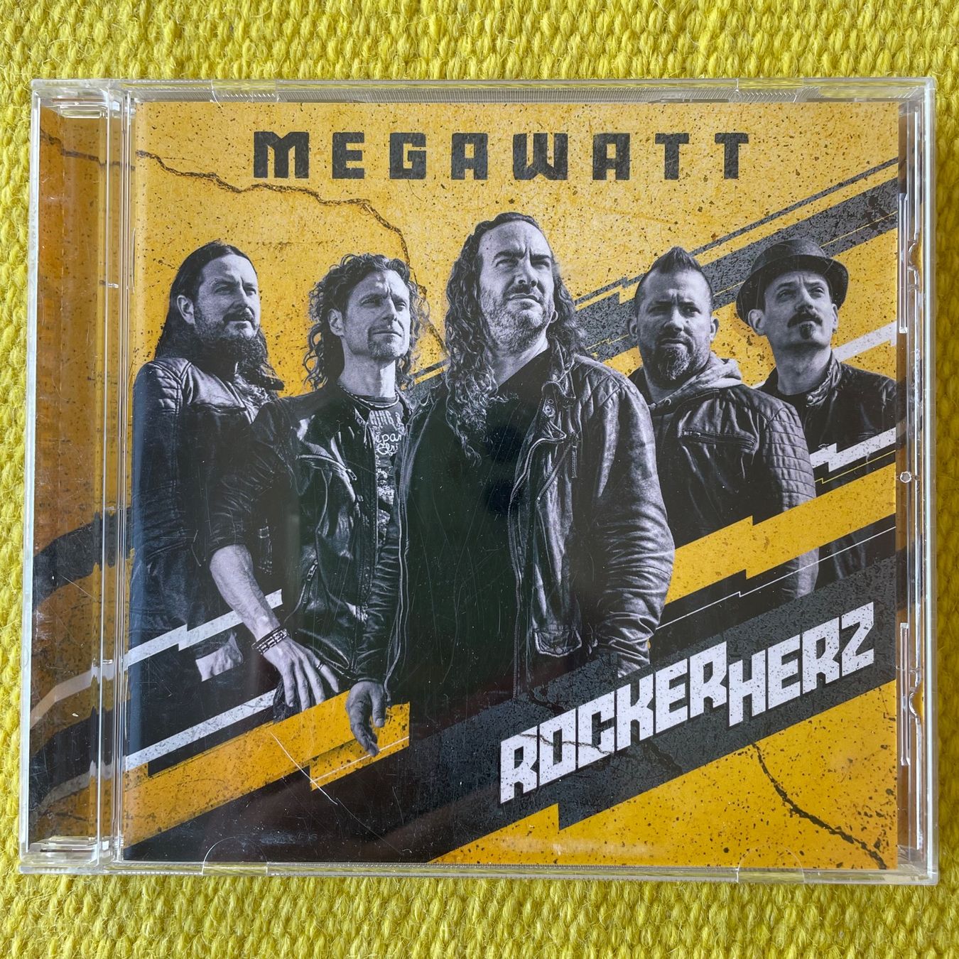 CD: MEGAWATT-ROCKERHERZ – Usato da Rorschacherberg venduto da CD-Roli
