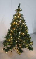 Künstlicher Weihnachtsbaum (Föhre) mit Lichtern