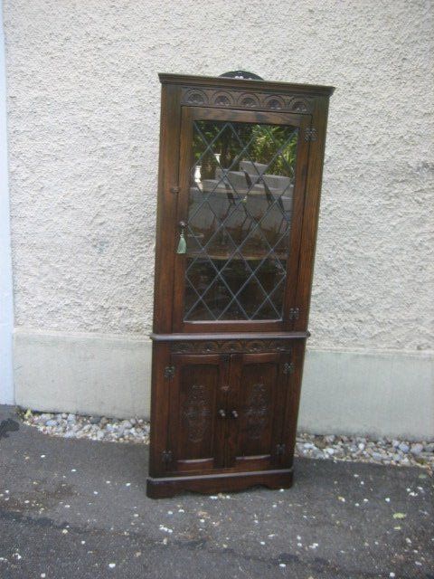 Vetrine: Eckvitrine Warrings antik – Usato da Winterthur venduto da pf02