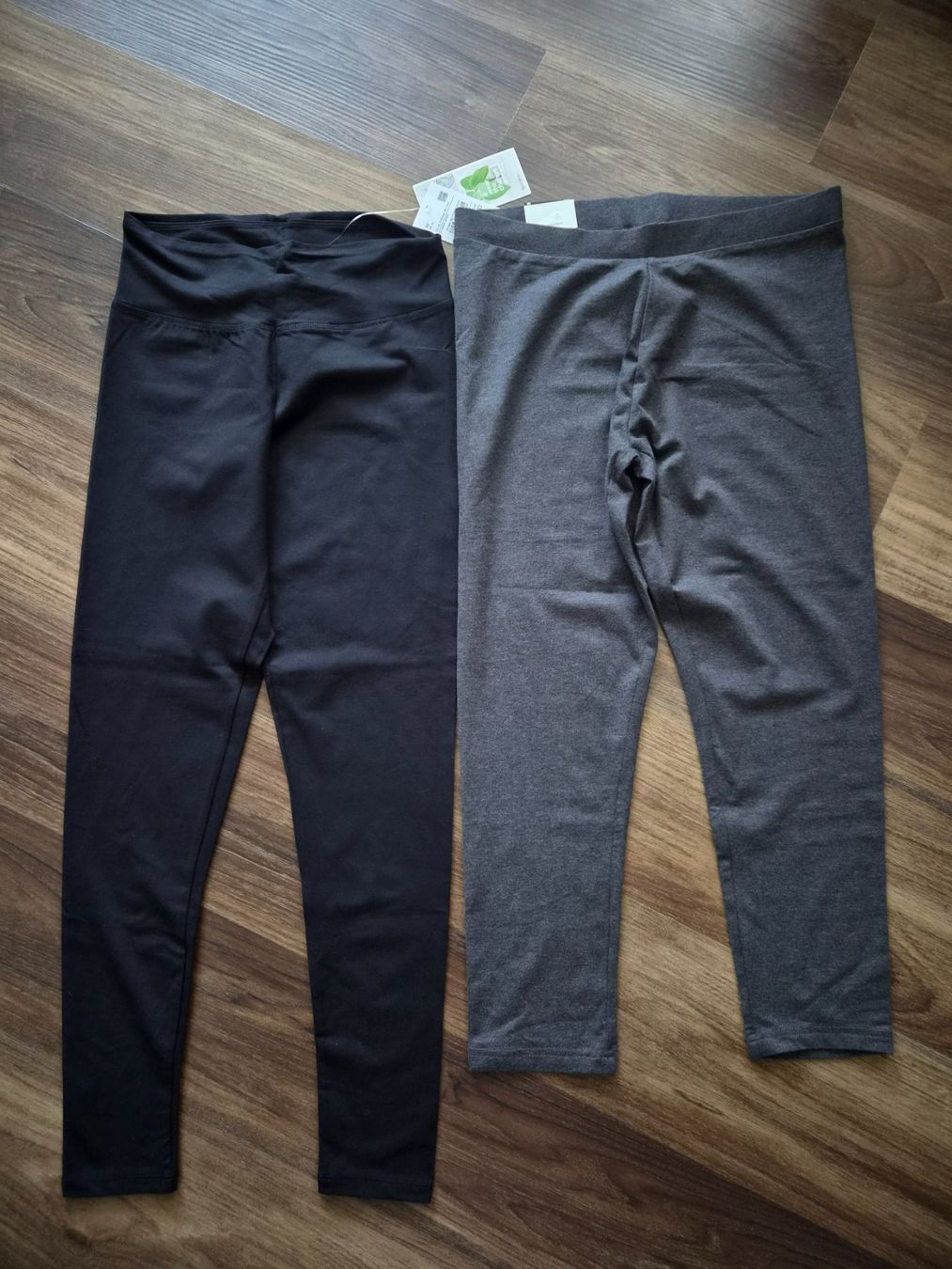 Lotti di vestiti: Hosenpaket Grösse M NEU – Nuovo (secondo la descrizione) da Altishofen venduto da tammy05 2