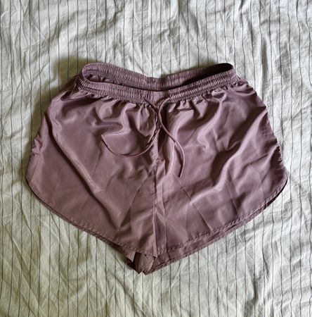 Summer pink female shorts H&M