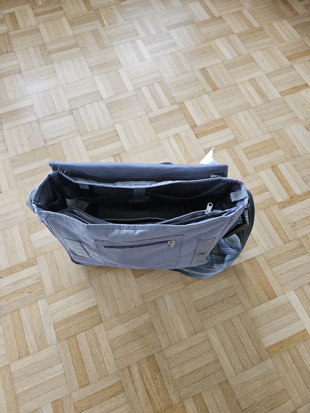 Lässig Borse & Zaini: Wickeltasche von lässig – Usato da Uetikon am See venduto da Feuerlilie02 1