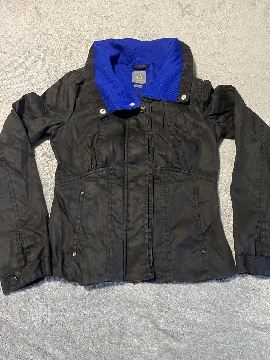 Armani Giacche: Armani Exchange Women's Jacket Black – Usato da Kreuzlingen venduto da Hildah 1