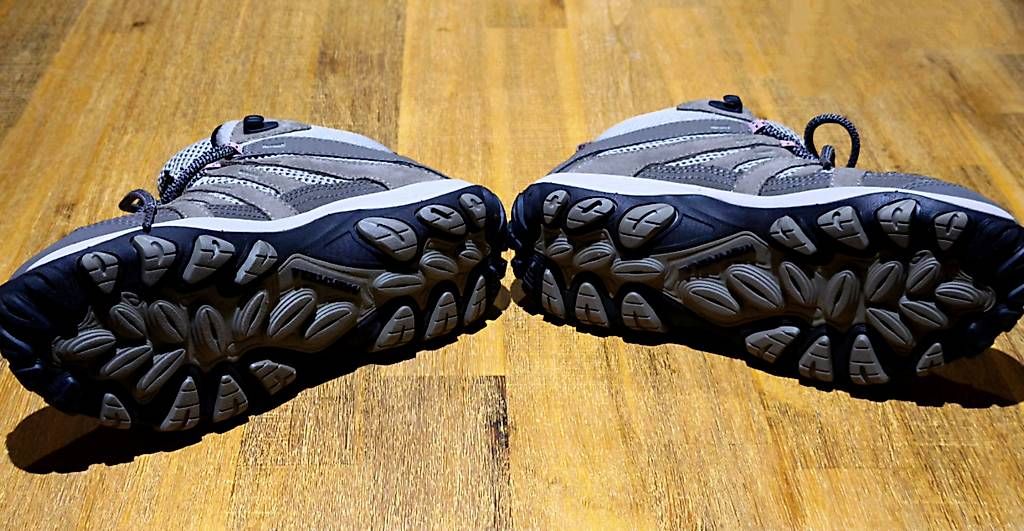 Scarpe da donna: Neuer Merrell Wanderschuh Grösse 37 – Usato da Zürich venduto da Migimi 1