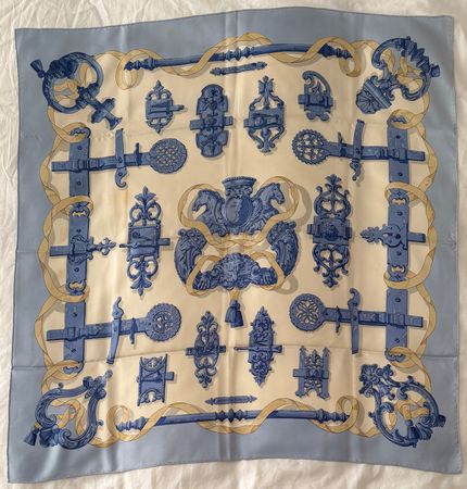 Carré Foulard Hermès 90x90 100% soie
