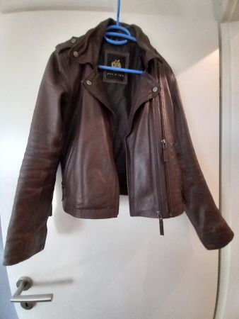 Veste en cuir marron taille 38