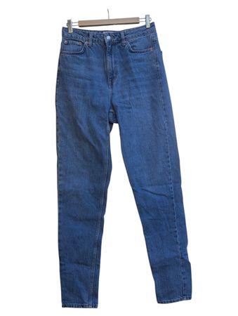 Topshop Tall High-Waisted Mom Jeans in Mid Blue - Size W28 