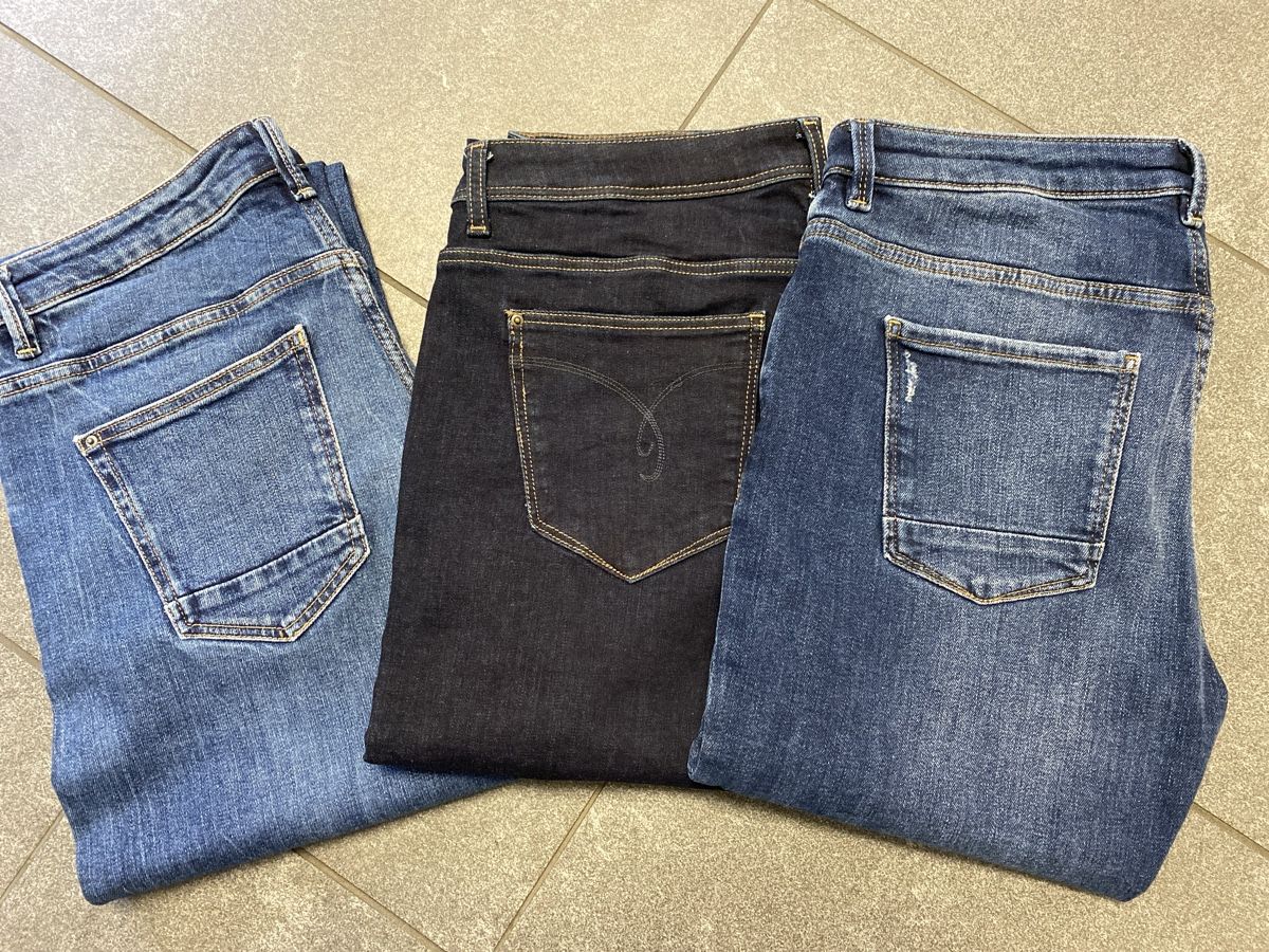 Esprit Jeans: Jeans Esprit Straight W31/L34 3 Stk. – Usato da Baar venduto da kamasija