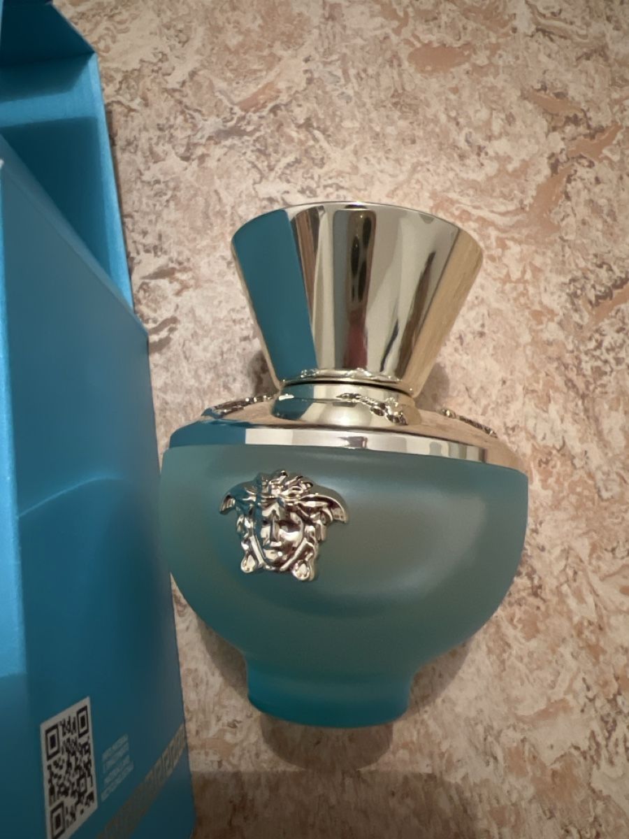 Versace Profumi & Eau de Toilette: Versace Dylan Turquoise Eau de Toilette 50ml - Sommerduft! – Nuovo (secondo la descrizione) da Bern venduto da entli123 1