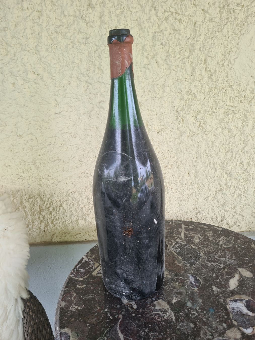 Vins: magnum wein flasche rotwein – Défectueux à Düdingen par Boongo