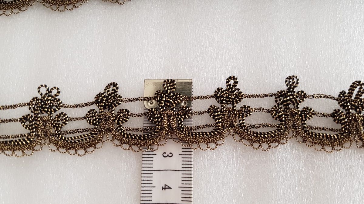 Stoffe: Spitze MOKUBA DunkelGold 1m. – Neu (gemäss Beschreibung) aus Zürich von 280_yc86 5