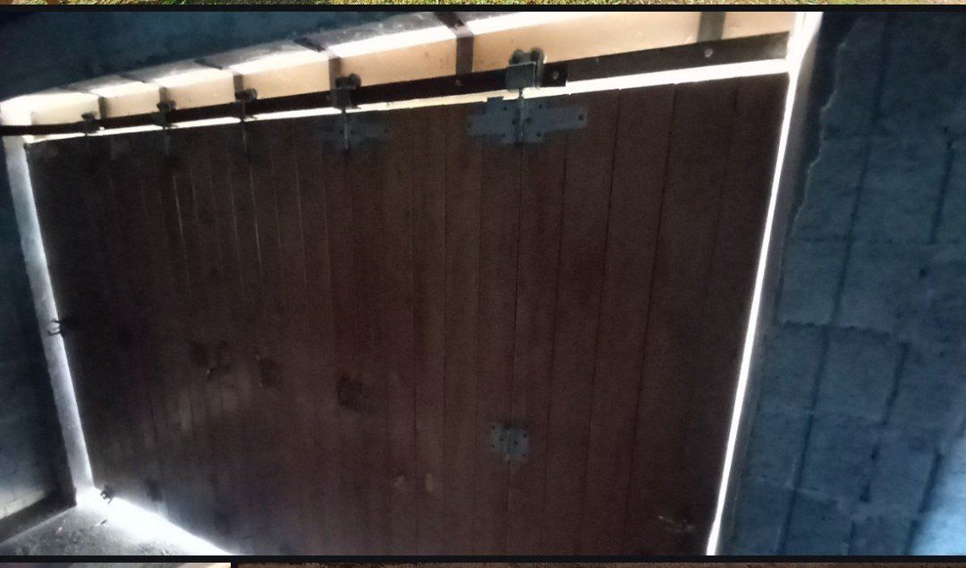 Portes: Porte de garage – D'occasion à Russin par BDDB 3