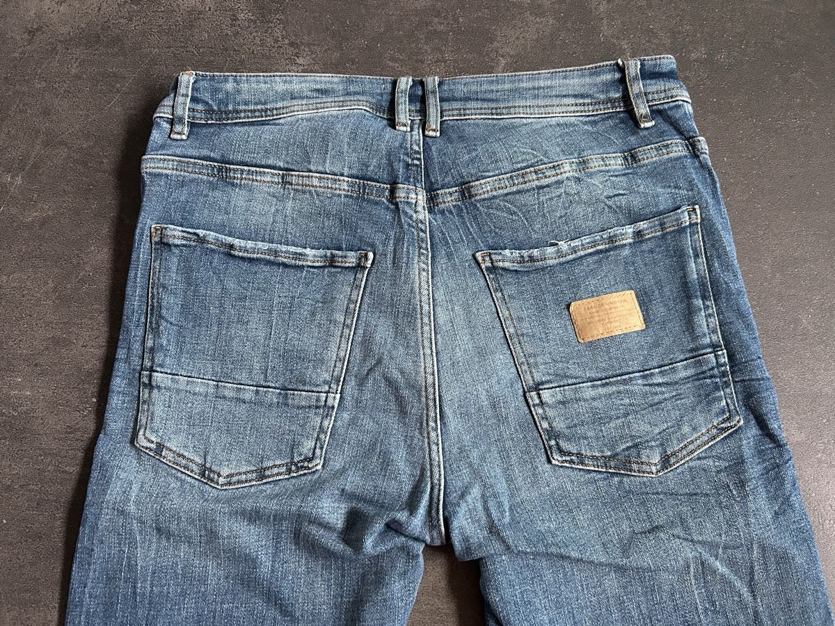 Zara Jeans: Zara Jeans, Grösse 40 - Top Zustand – Usato da Zürich venduto da Facellas 2