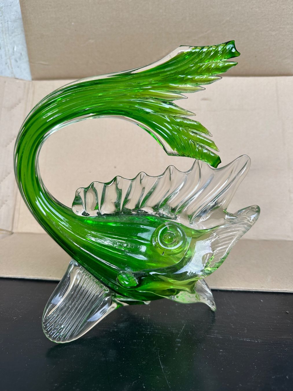 Bicchieri: Poisson décoratif en verre vert, unique et original – Usato da Lausanne venduto da artnouveau04 2