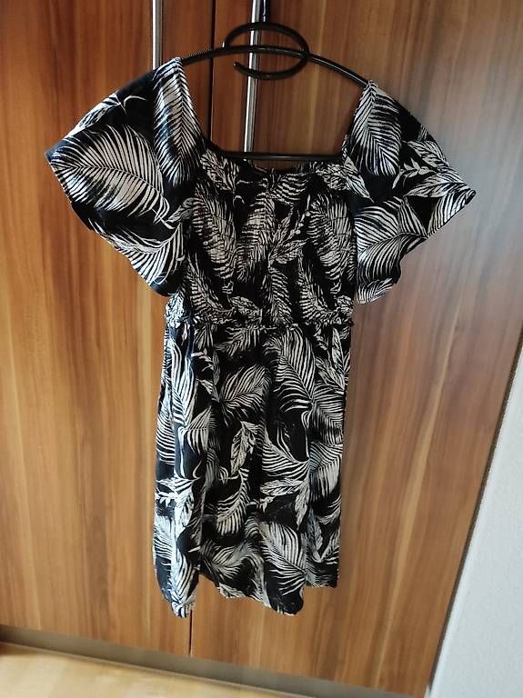 Lotti & Set di vestiti: Kleiderpaket Gr. 140 – Usato da Stalden (Sarnen) venduto da minusch015 2