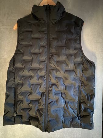 Gilet doudoune noir taille S bon état