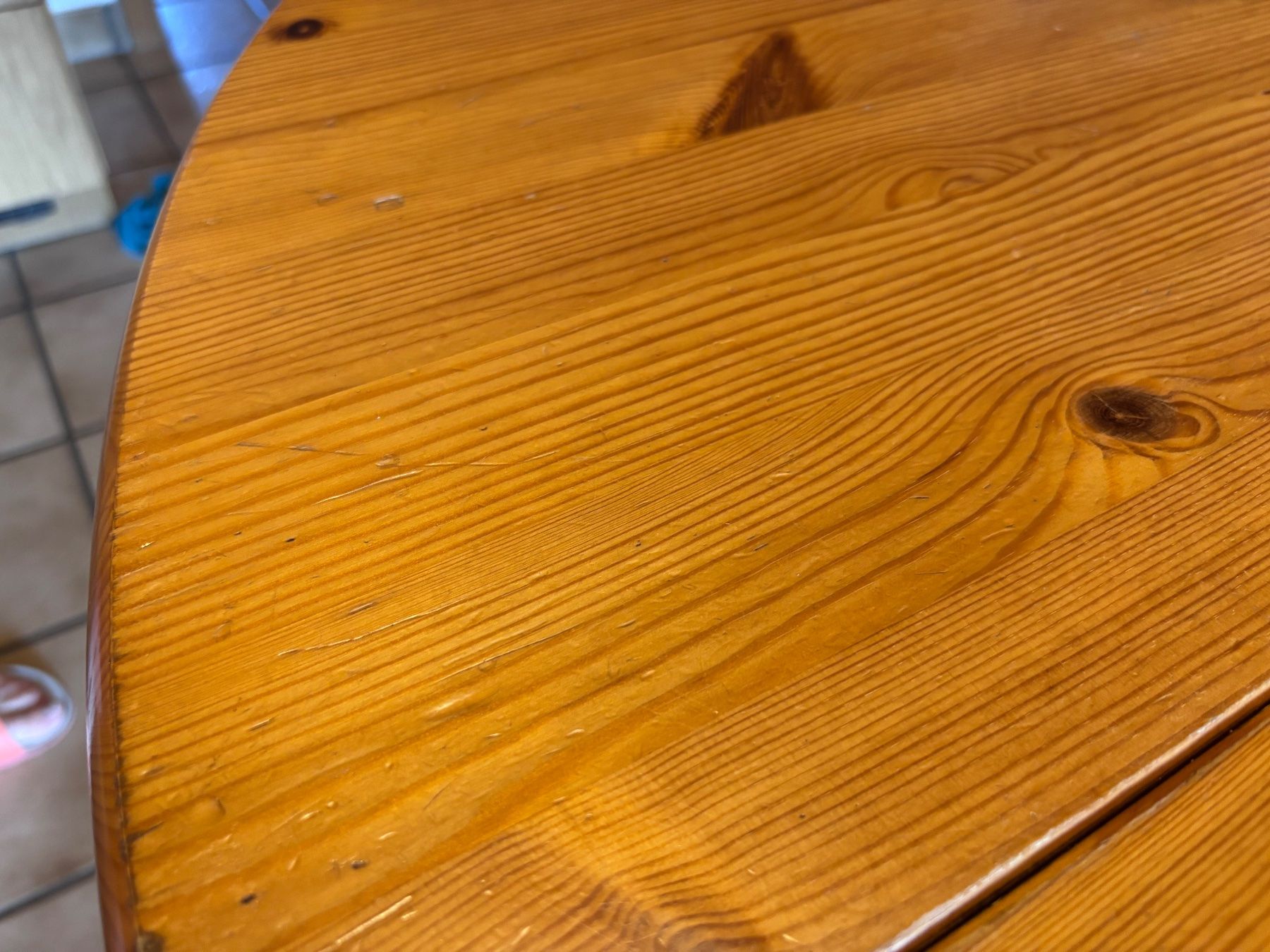 Tische: Esstisch Holz – Gebraucht aus Neuenegg von Cgost97 4