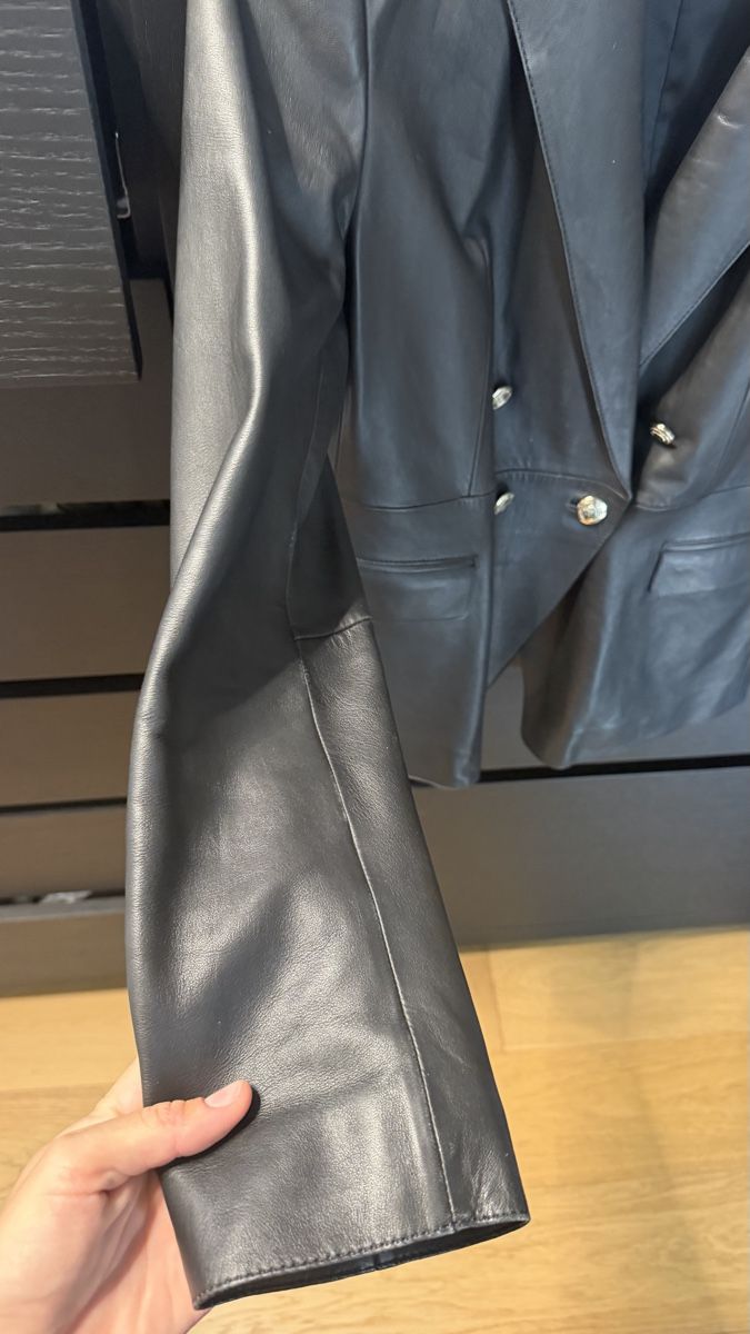 Massimo Dutti Giacche: Massimo Dutti leather jacket – Usato da Paradiso venduto da Under_sun 4