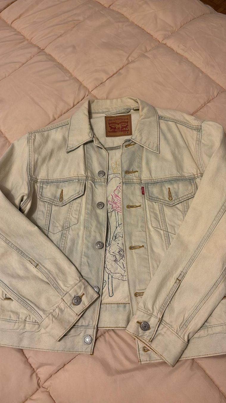 Levi's Jacken: Denim Levis Jacket – Gebraucht aus Genève von gal_x6ln 1