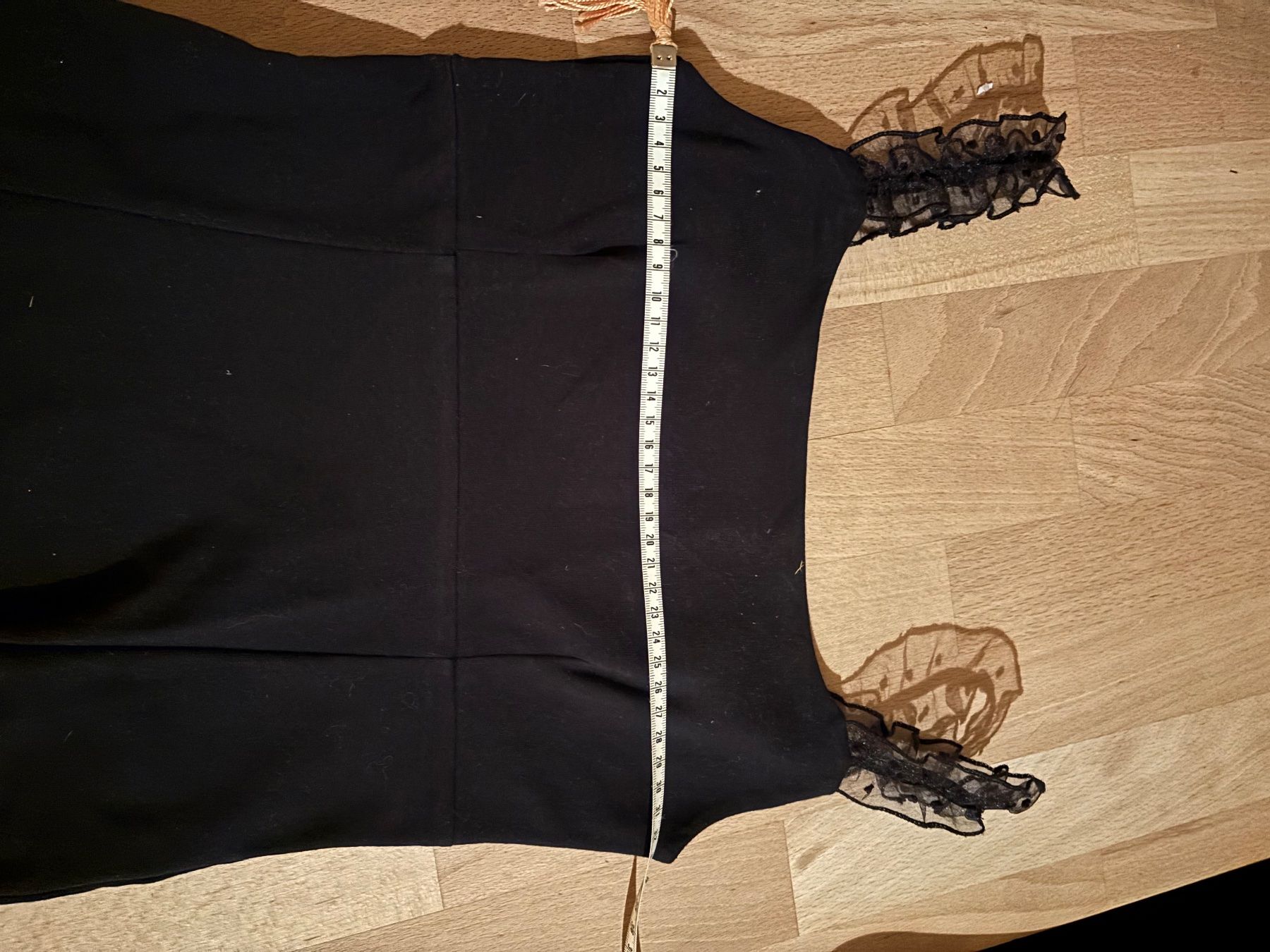 Vestiti: schwarzes Kleid mit hübschen Träger – Nuovo (secondo la descrizione) da Nürensdorf venduto da ali_qyh6 9