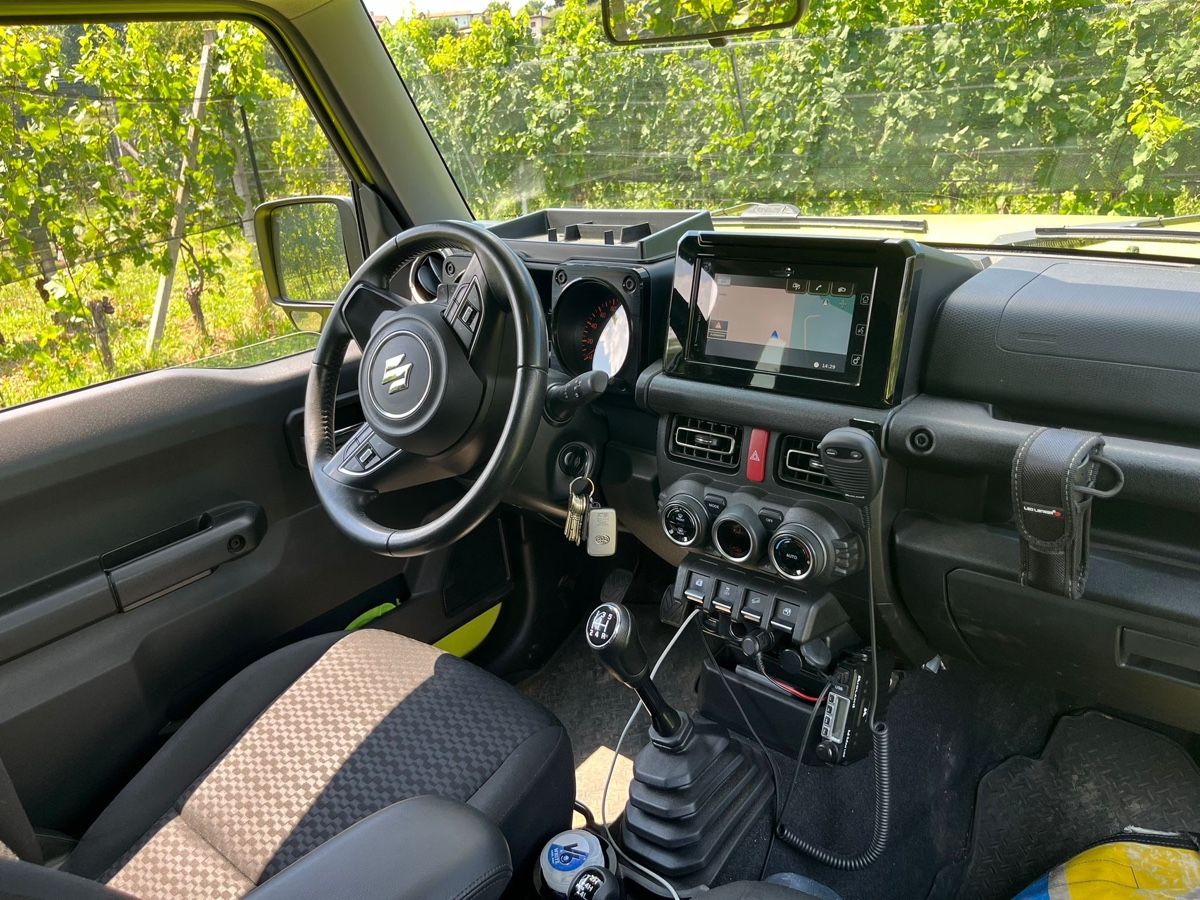 Suzuki Automobili: Vendo Suzuki Jimny 4 posti – Usato da Ligornetto venduto da dav_q9mw 6