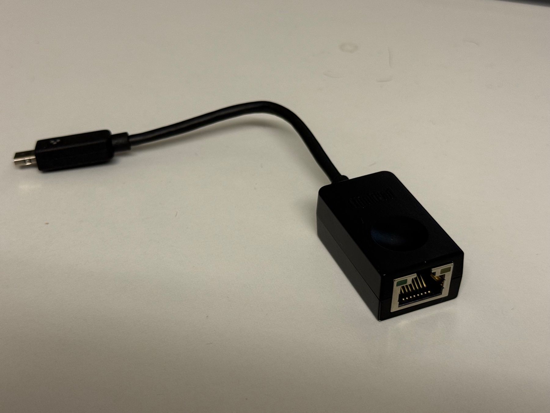 Lenovo Unità & Adattatore: Lenovo LAN-Adapter Micro-Lan zu RJ45 – Usato da Menziken venduto da xirixs 1