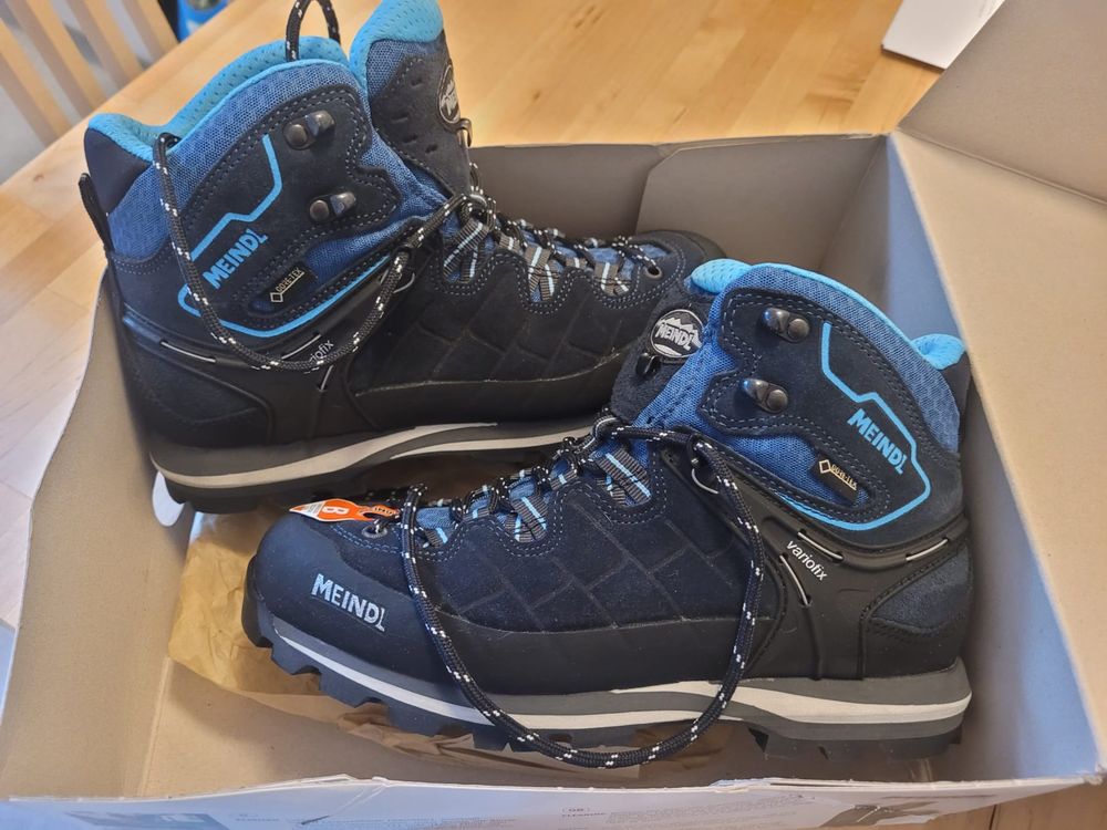 Botas De Montaña Meindl Litepeak Lady GTX Para Mujer Gris Oscuro