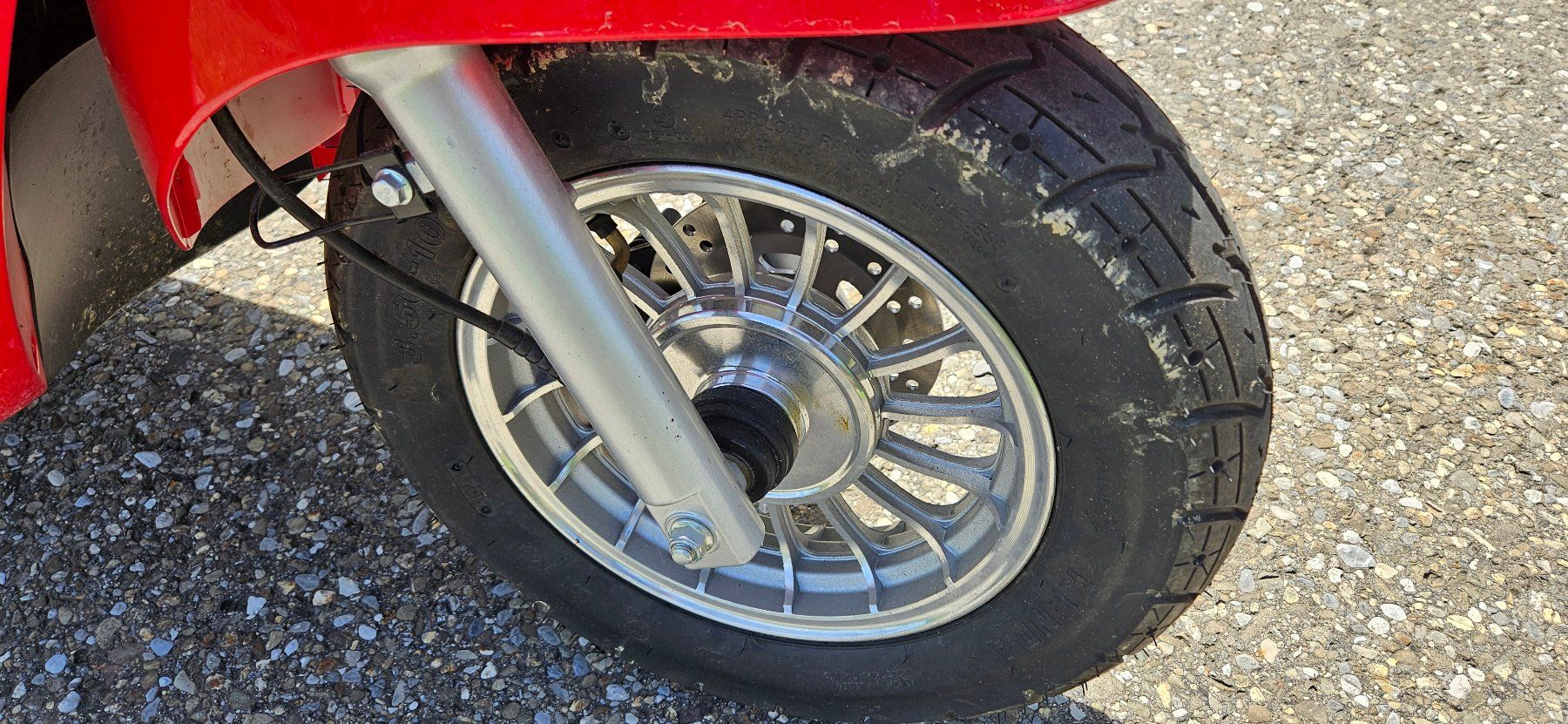 SPC Scooters: E-Roller SPC Verdi 45 kmh – D'occasion à Därligen par hdlupo 4