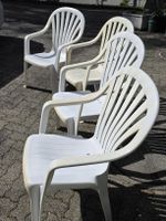 Set of 4 White Plastic Garden Chairs 