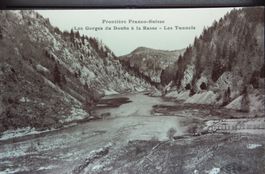 Route entre la rasse et biaufond le long du doubs