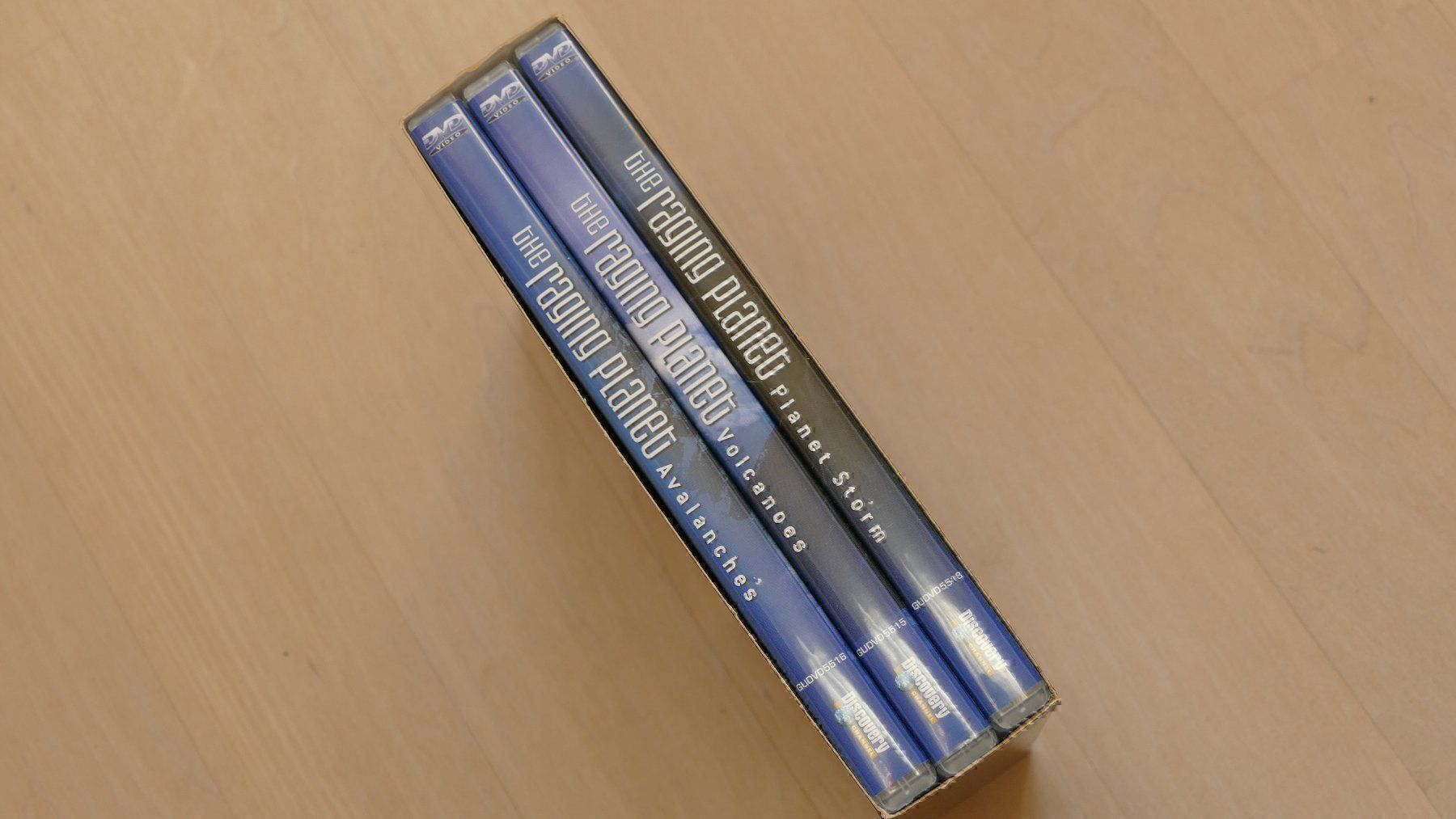 Tutti i DVDs: DVD SET RAGING PLANET - 3 DVDs – Usato da ESCHENBACH SG venduto da MAKULU04 3