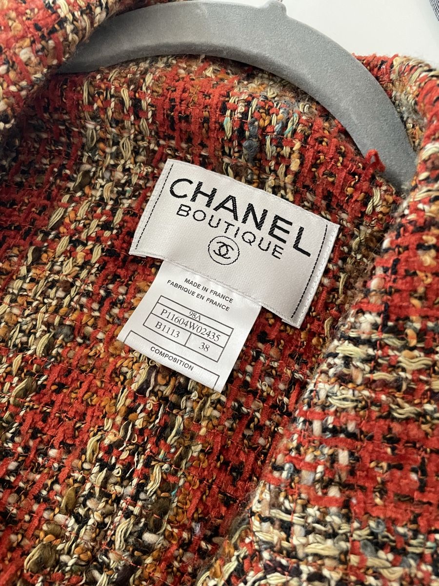 Chanel Giacche: Chanel Tweed Jacke – Usato da Winterthur venduto da 11.11 8