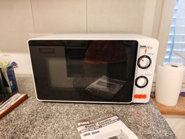 Mikrowelle MW 2066 Fust Primotecq