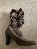Stiefel aus Wildleder von Trussardi