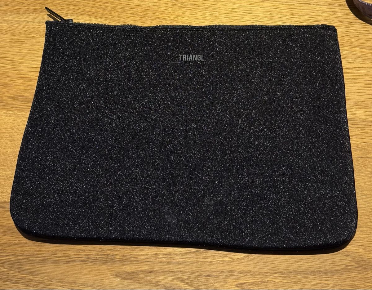 Sacs: Triangl Bikini Pouch – D'occasion à Dinhard par emi_6jdk