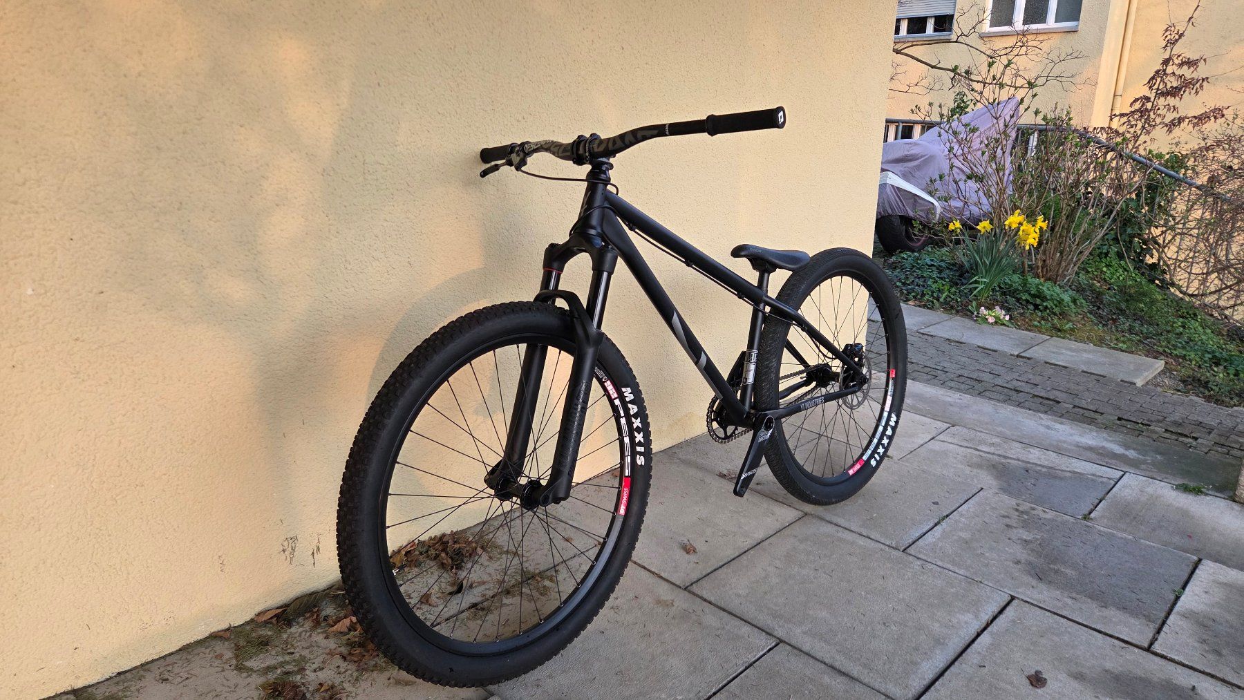 YT Biciclette: YT Dirtlove Dirtjumper – Usato da Zürich venduto da E.Schenkel