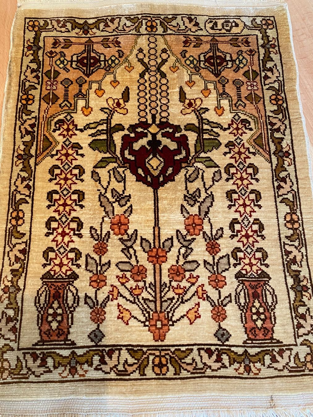Tappeti: Seidenteppich Hereke 50x25 – Usato da Zürich venduto da Simodo