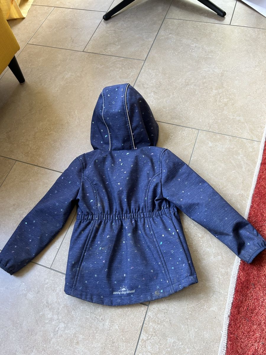 C&A Jacken & Mäntel: Softshell Jacke Gr.110/116 – Gebraucht aus Birmensdorf ZH von LXro 4