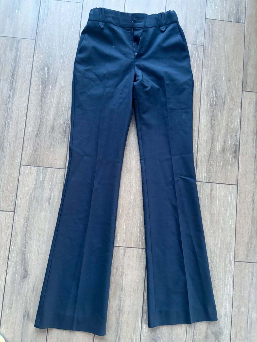 Mango Pantaloni: 34_Mango_sehr guter  Zustand – Usato da Versegeres venduto da kista