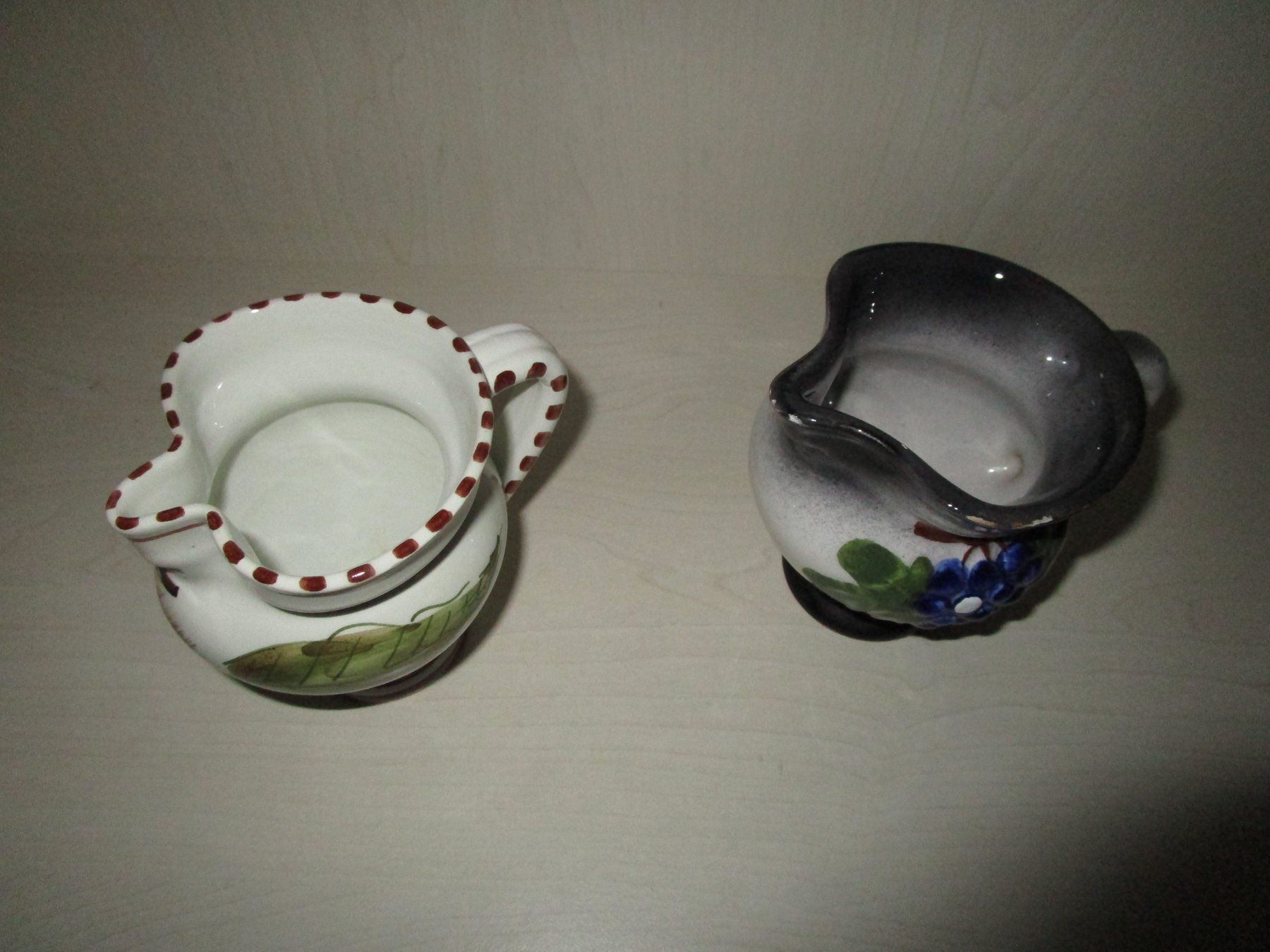 Caraffe: 2 kleine Krug – Usato da Langenthal venduto da majarose 2