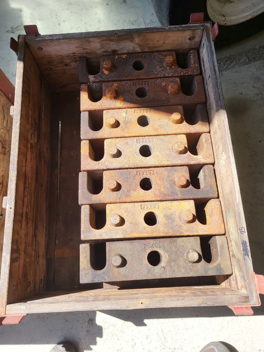 Parti di macchinari per lavorazione del terreno: Frontgewicht ca 350 kg – Usato da Giswil venduto da Hans83