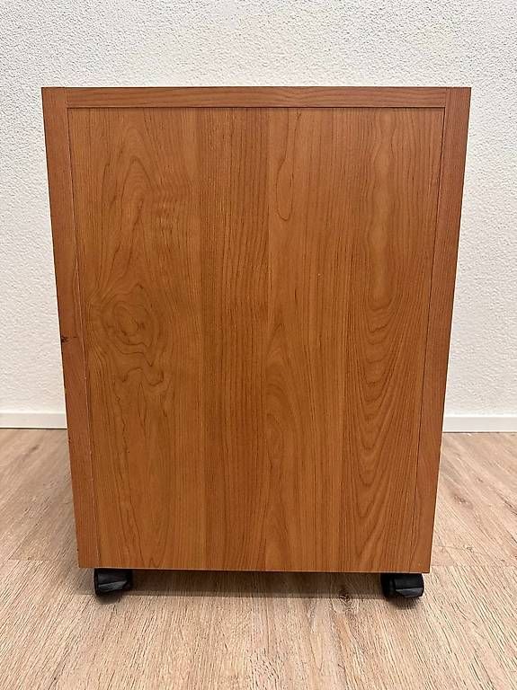 Banconi: Vintage Rollcontainer in Holzoptik mit 4 Schubladen – Usato da Obernau venduto da Arche_Noah_Brocki 7