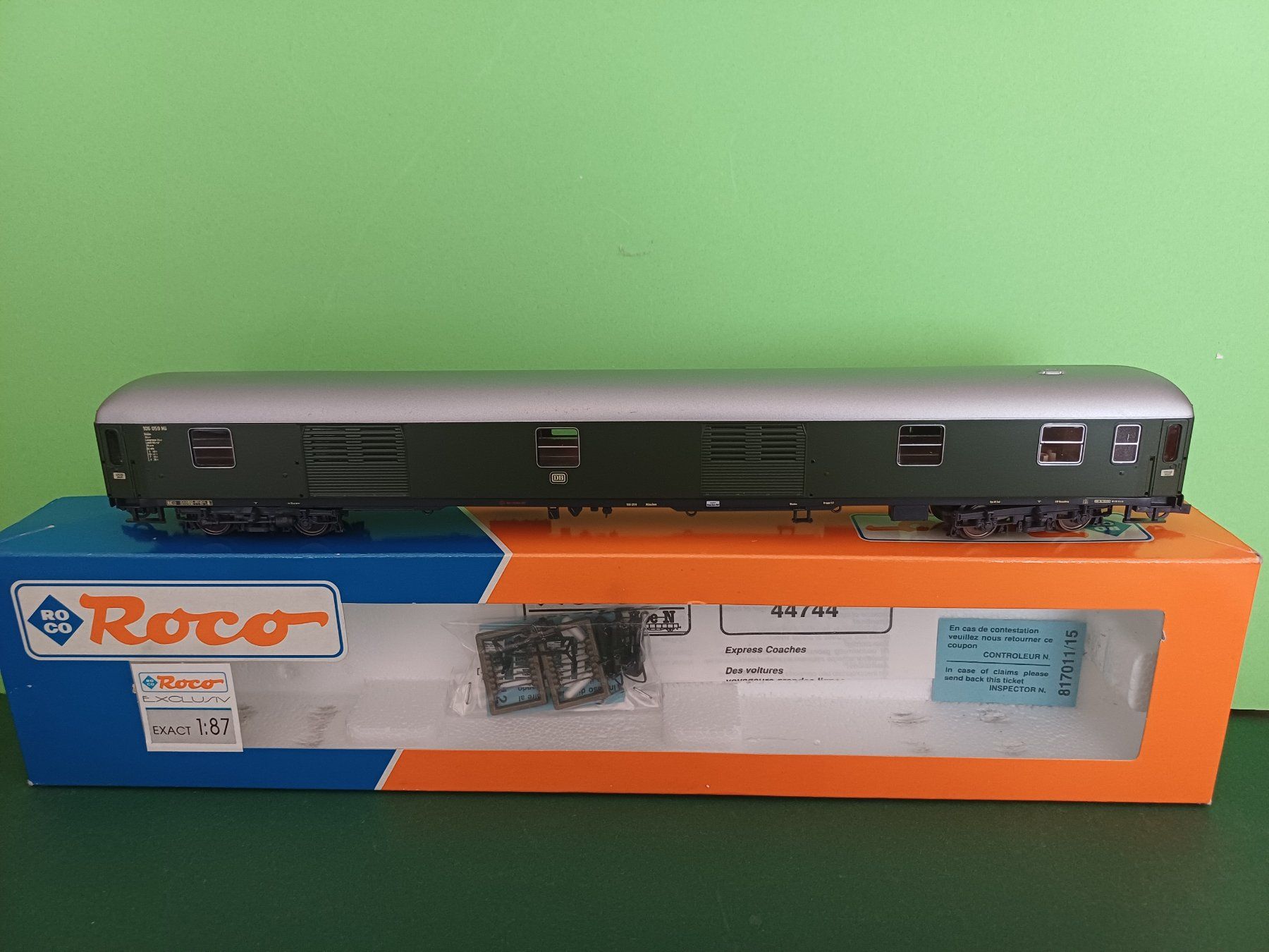 Roco Modellini di ferrovie: Roco Gepäckwagen der DB – Usato da Bassersdorf venduto da darki77