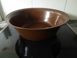 grosses,  emailliertes Becken