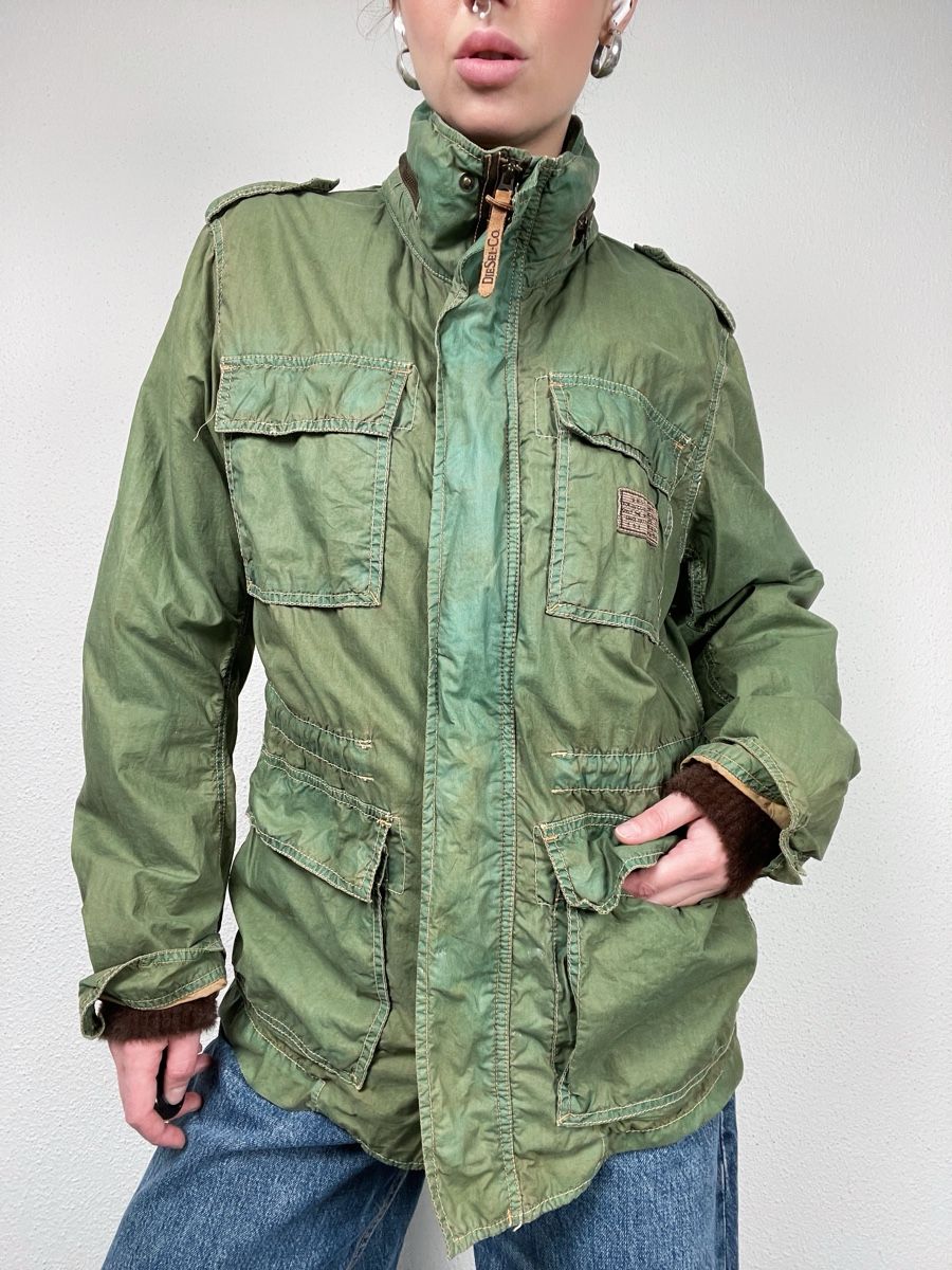 Diesel Jacken: Diesel Jacket, Olive Green, Size Medium – Gebraucht aus Knonau von Grapesvintage 1