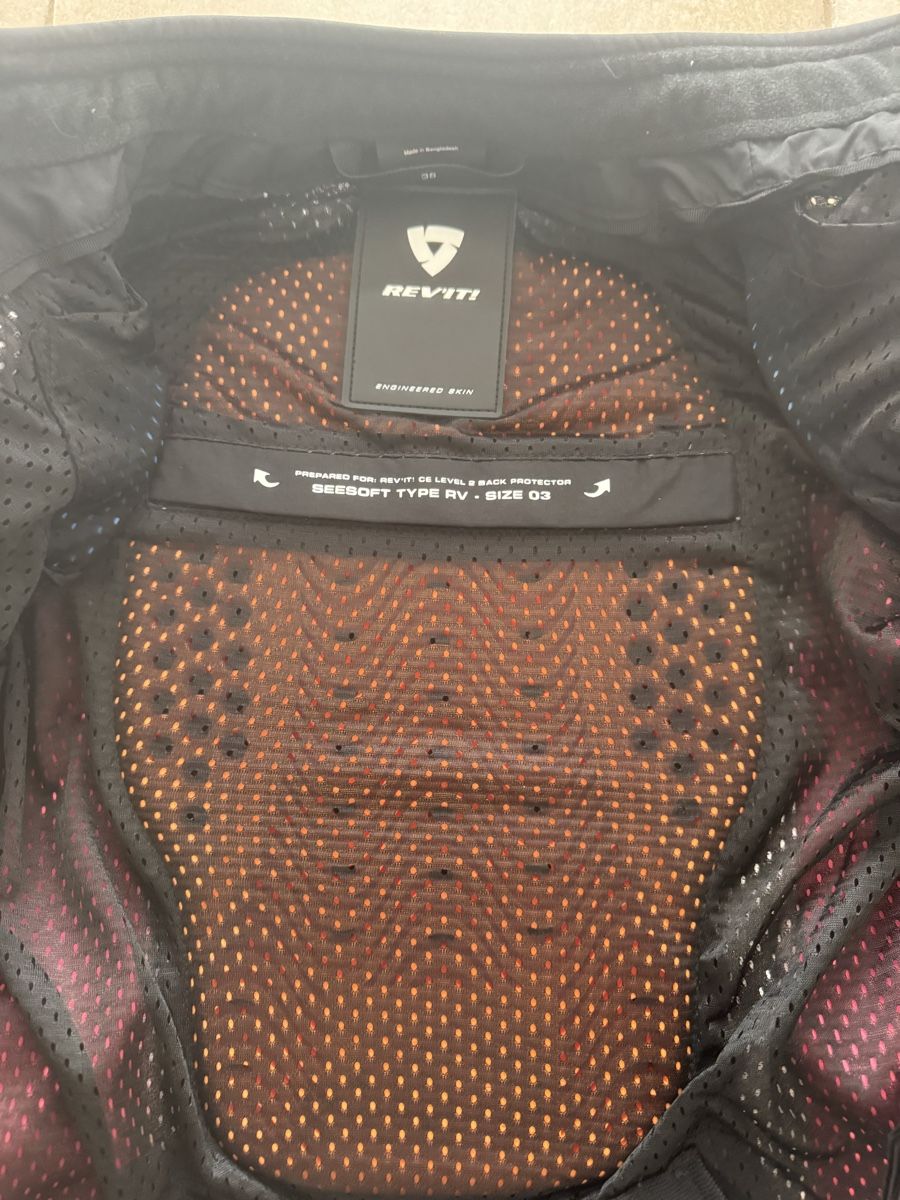 Giacche: Damen Motorradjacke Gr. 36 – Usato da Oberweningen venduto da Bumblebee2 3