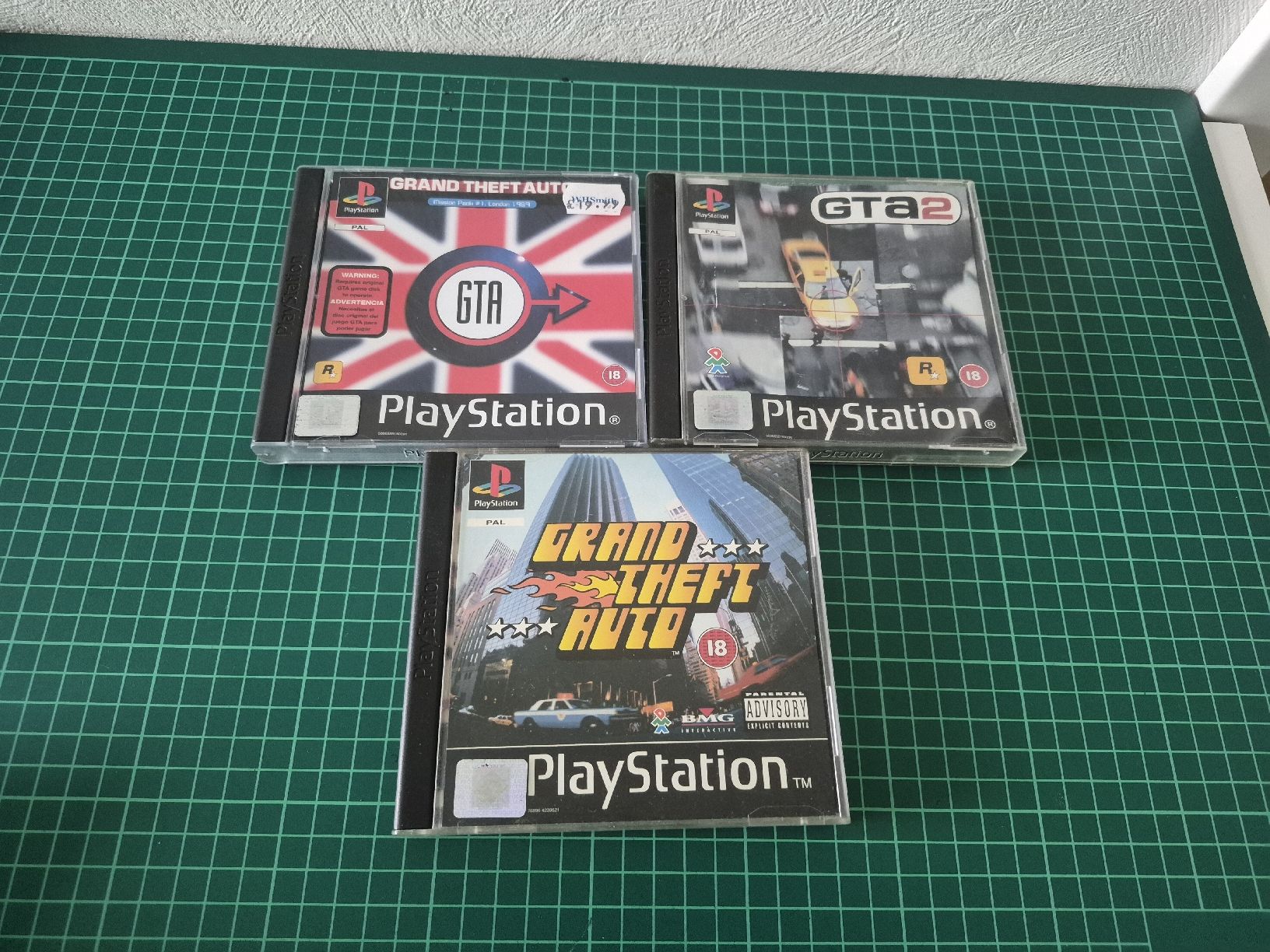 Sony Giochi: GTA 1, 2 and london Playstation 1 Bundle - Complete – Usato da Meyrin venduto da Retro-GZ