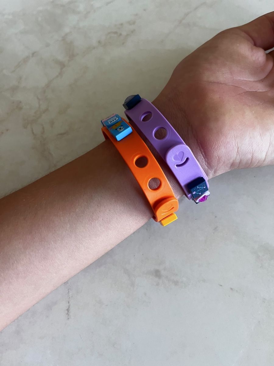 Lego Spielzeuge: 2 Armbänder mit Lego Steinen – Gebraucht aus Lauerz von Zuergi 3